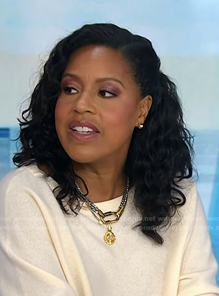 Sheinelle’s layered chain necklace on Today