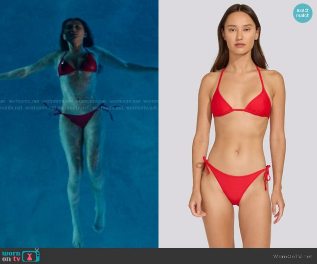 Solid & Striped Iris Bikini Top in Ruby worn by Belly Conklin (Lola Tung) on The Summer I Turned Pretty