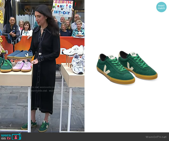 Veja Volley Low Top Sneakers in Green worn by Sally Holmes on Today
