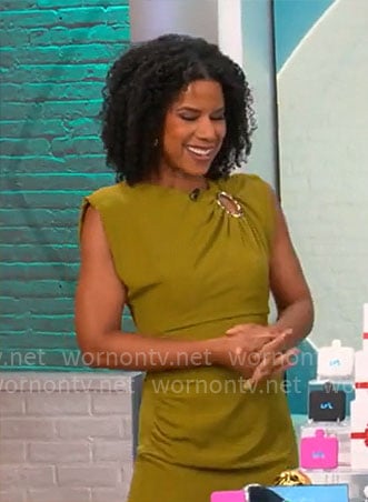 Adriana Diaz’s green ring detail dress on CBS Mornings