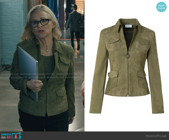 Akris punto Fitted Suede Jacket in Khaki worn by Laurel Hammond-Muntz (Amy Sedaris) on Elsbeth