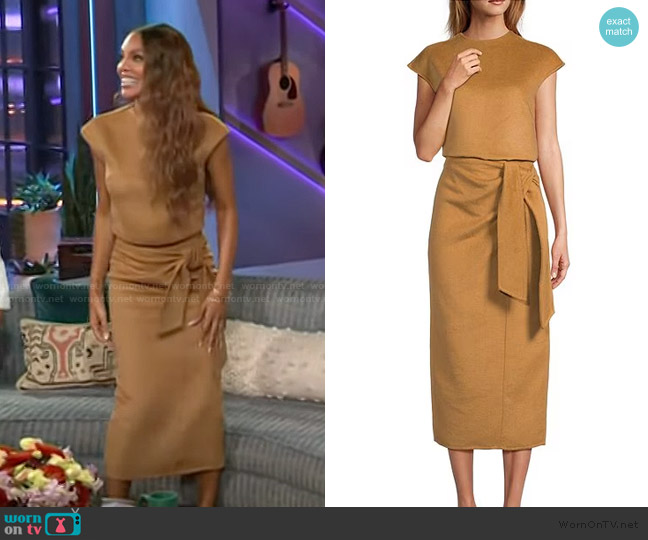 Antonio Melani Style Bungalow The Conservatory Two Piece Set worn by Crystle Stewart on The Kelly Clarkson Show