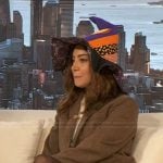 Aubrey’s brown blazer and mini skirt on The Drew Barrymore Show