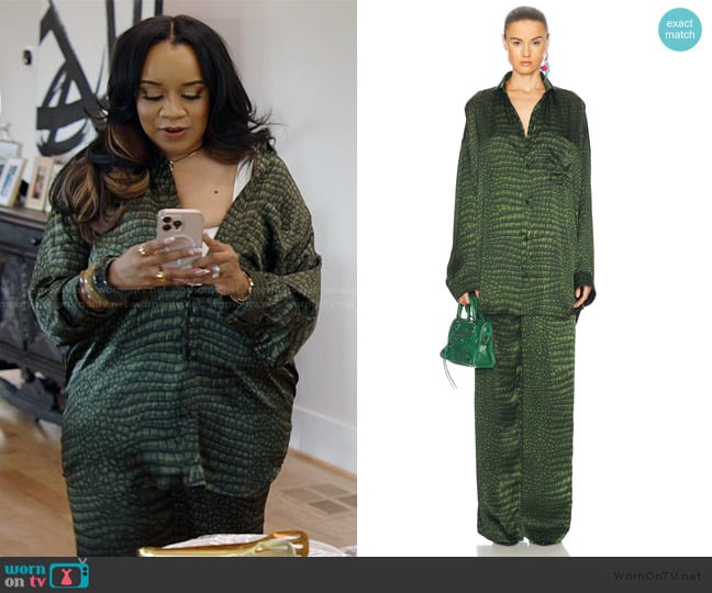 Balenciaga Long Sleeve Cocoon Shirt worn by Angel Massie on The Real Housewives of Potomac