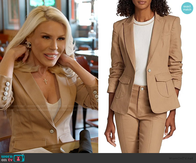 Cinq a Sept Louisa Denim Blazer worn by Gretchen Rossi on The Real Housewives of Orange County