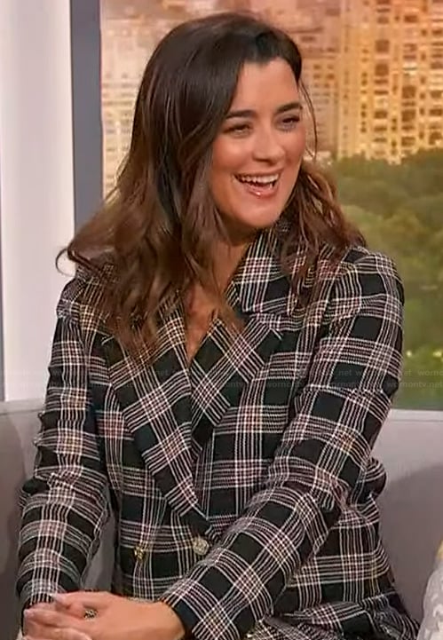 Cote de Pablo’s gray plaid blazer and pants on Sherri