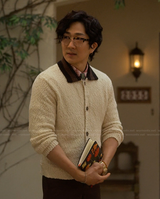 Daniel’s beige textured cardigan on Reasonable Doubt