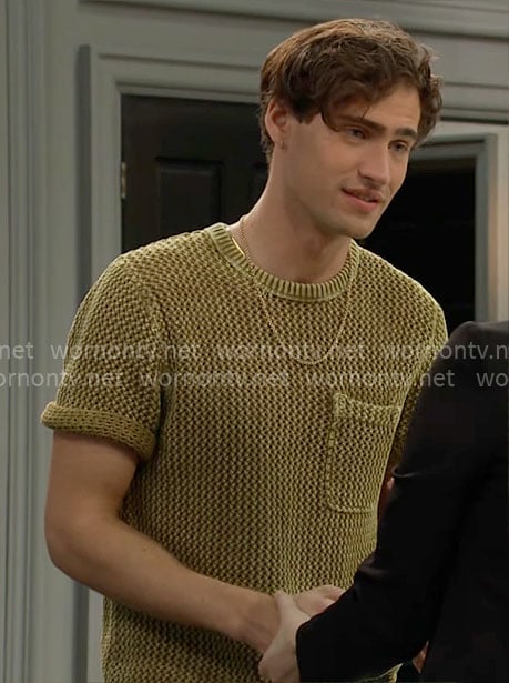 Deke’s green crochet knit t-shirt on The Bold and the Beautiful