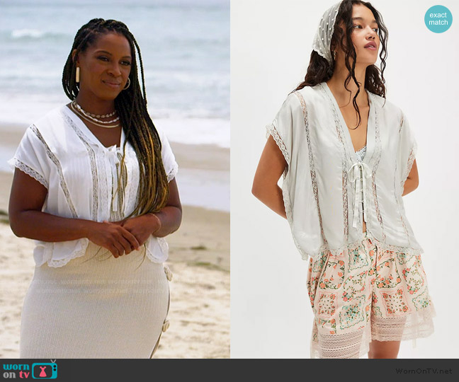 Free People Marigold Shine Lace Top worn by Janine Rubenstein on The Golden Bachelor
