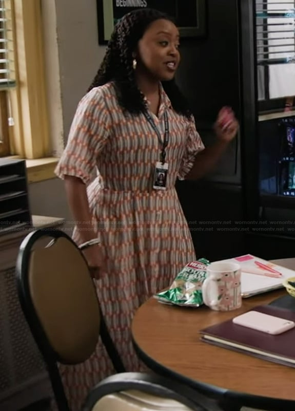 Janine’s printed shirtdress on Abbott Elementary