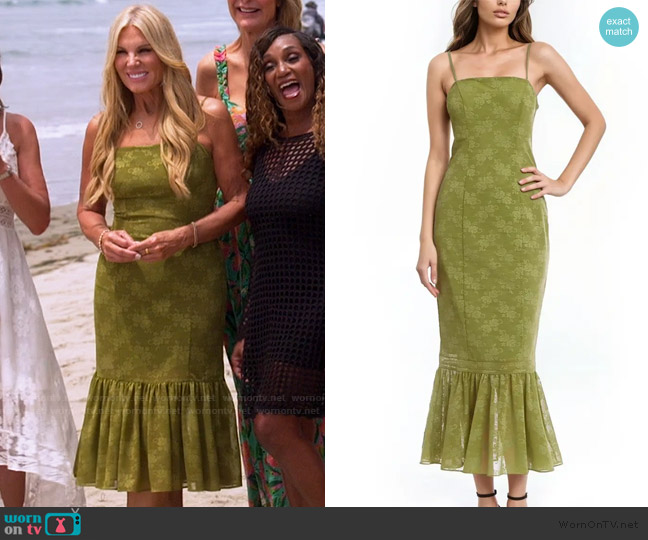 Jewel Badgley Mischka Floral Ruffle Hem Pencil Dress worn by Carol Freeman on The Golden Bachelor