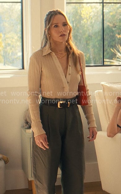 Joanne’s beige ribbed polo top on Nobody Wants This