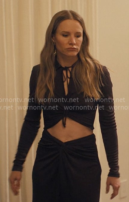 Joanne’s dinner party outfit on Nobody Wants This