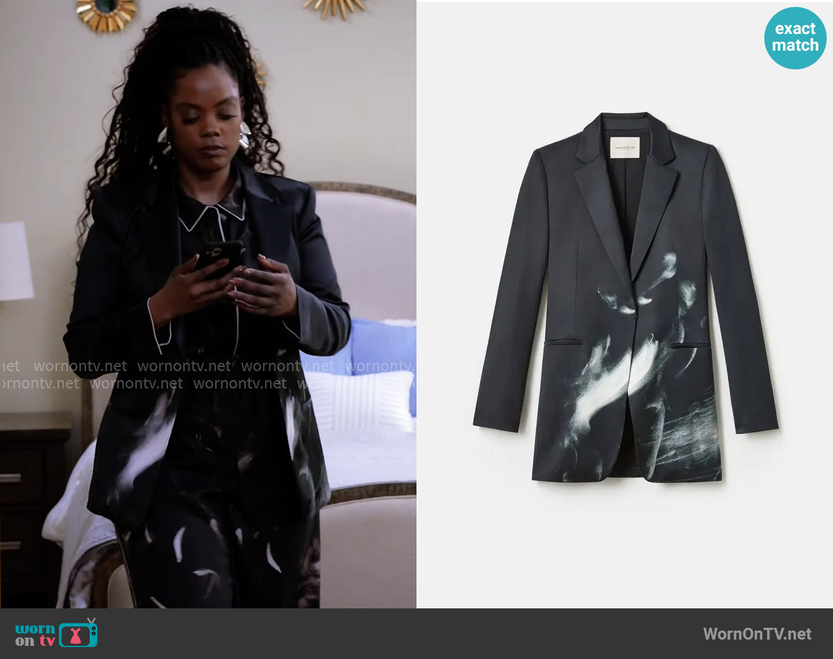 Lafayette 148 New York Printed viscose elongated blazer worn by Sabrina Hollins (Novi Brown) on Tyler Perrys Sistas