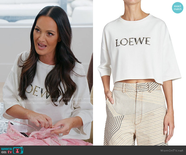 Loewe x Paula's Ibiza Raffia Logo Crop T-shirt worn by Lisa Barlow on The Real Housewives of Salt Lake City