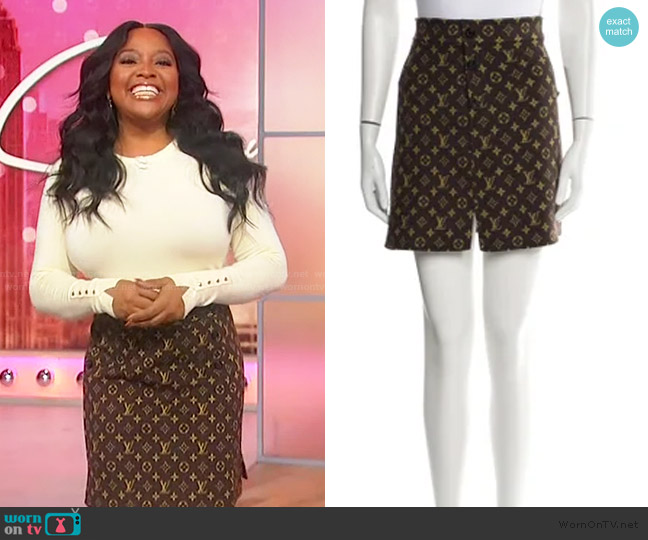 Louis Vuitton Monogram Logo Skirt worn by Sherri Shepherd on Sherri