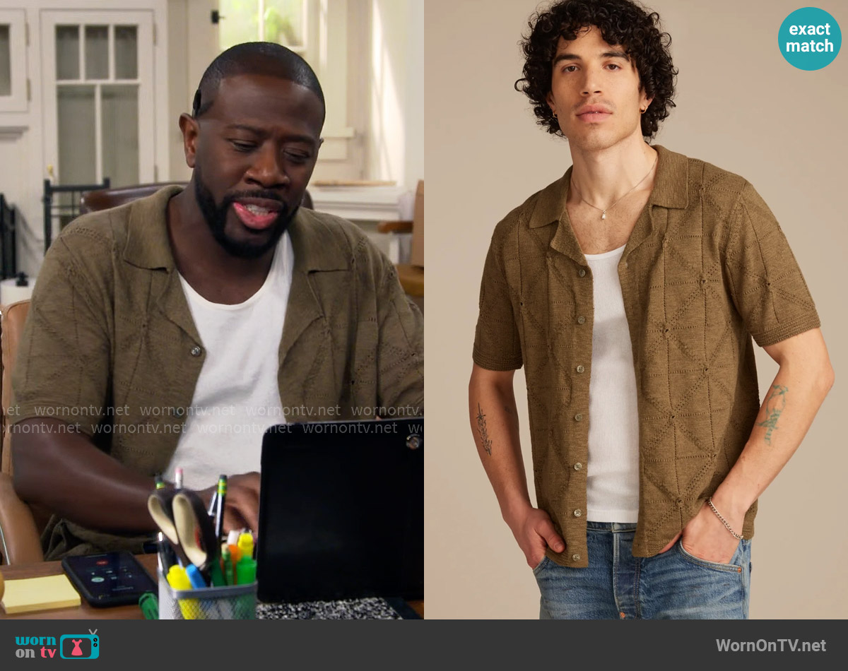 Lucky Brand Button Down Sweater worn by Malcom (Sheaun McKinney) on The Neighborhood