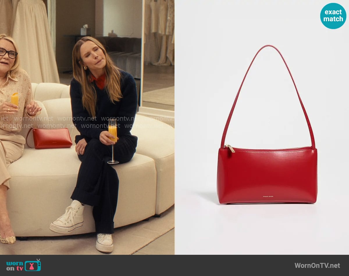 Mansur Gavriel Gaia Shoulder Bag in Flamma worn by Joanne (Kristen Bell) on Nobody Wants This