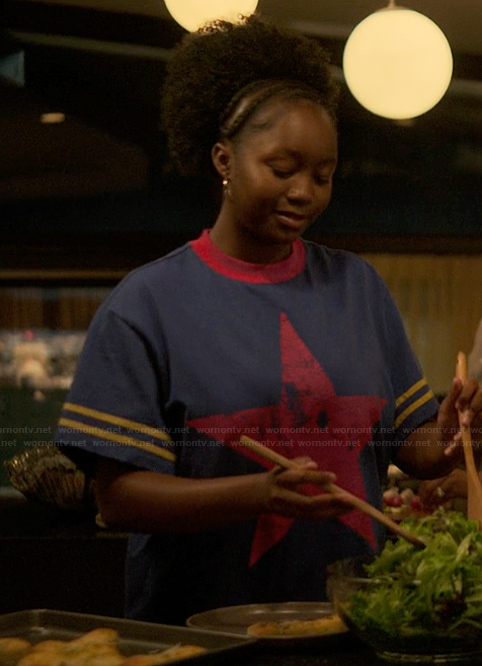 Naima’s blue star print tee on Reasonable Doubt