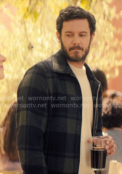 Noah’s plaid jacket on Nobody Wants This