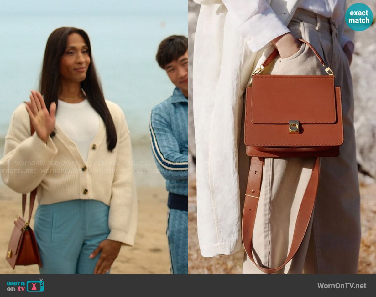 Polene Numéro Sept Bag in Terre de Sienne worn by Sofia Salinas (Michaela Jaé Rodriguez) on Loot