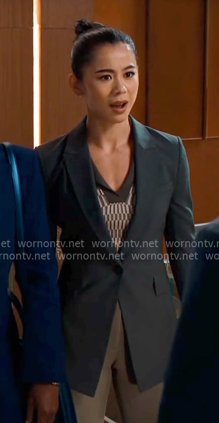 Sarah’s patterned polo sweater and blazer on Matlock