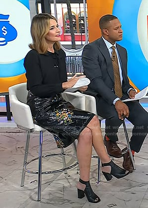 Savannah’s black open toe leather sandals on Today