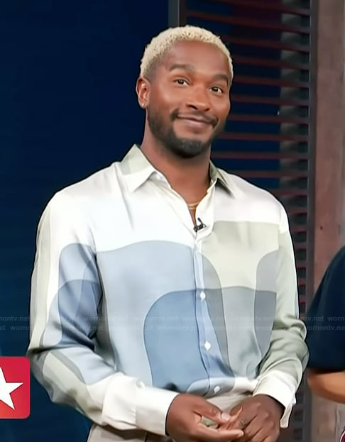 Scott’s blue abstract print shirt on Access Hollywood