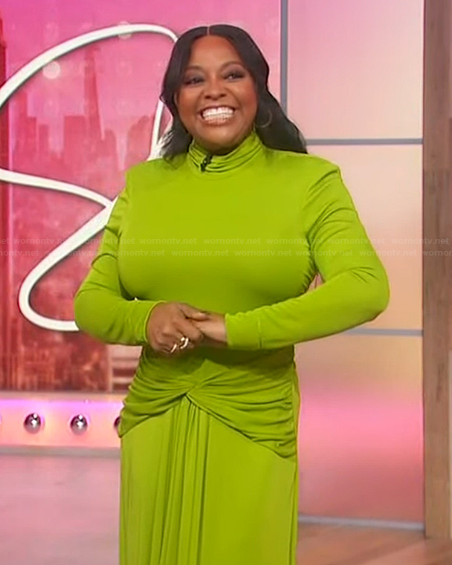 Sherri’s green gathered front dress on Sherri