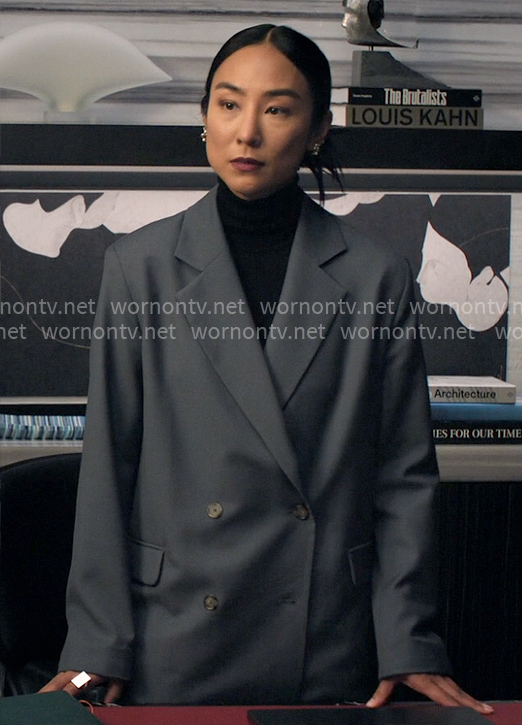 Stella’s grey double-breasted blazer on The Morning Show