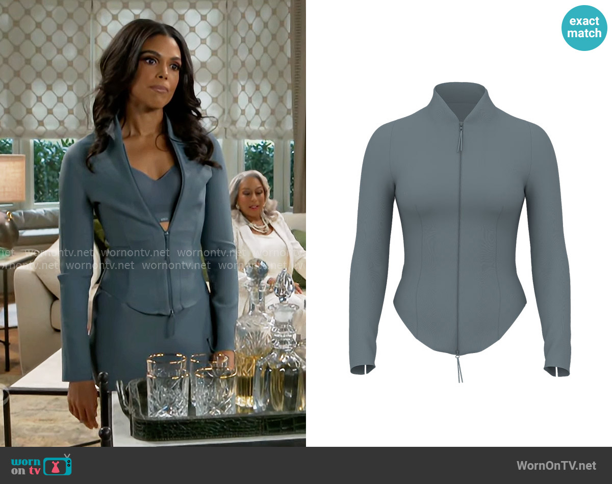 Victorias Secret VSX Defined Scuba Zip Long-Sleeve Top in Dark Steel worn by Dani Dupree (Karla Mosley) on Beyond the Gates