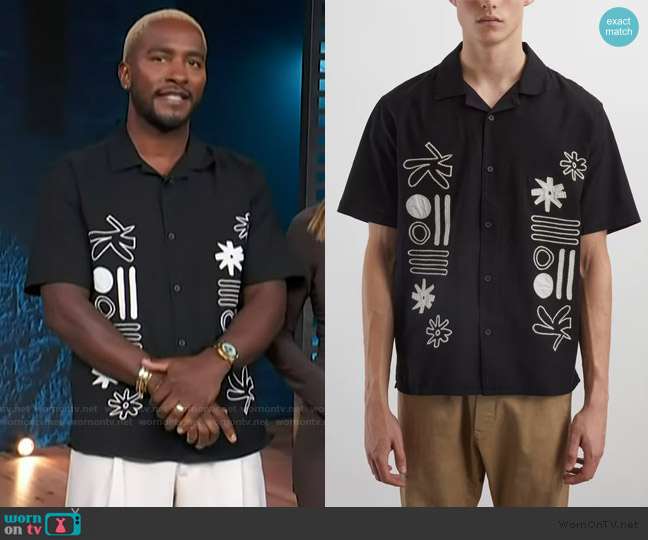 Wax London Didcot Black and Ecru Abstract Applique Short-Sleeve Shirt worn by Scott Evans on Access Hollywood