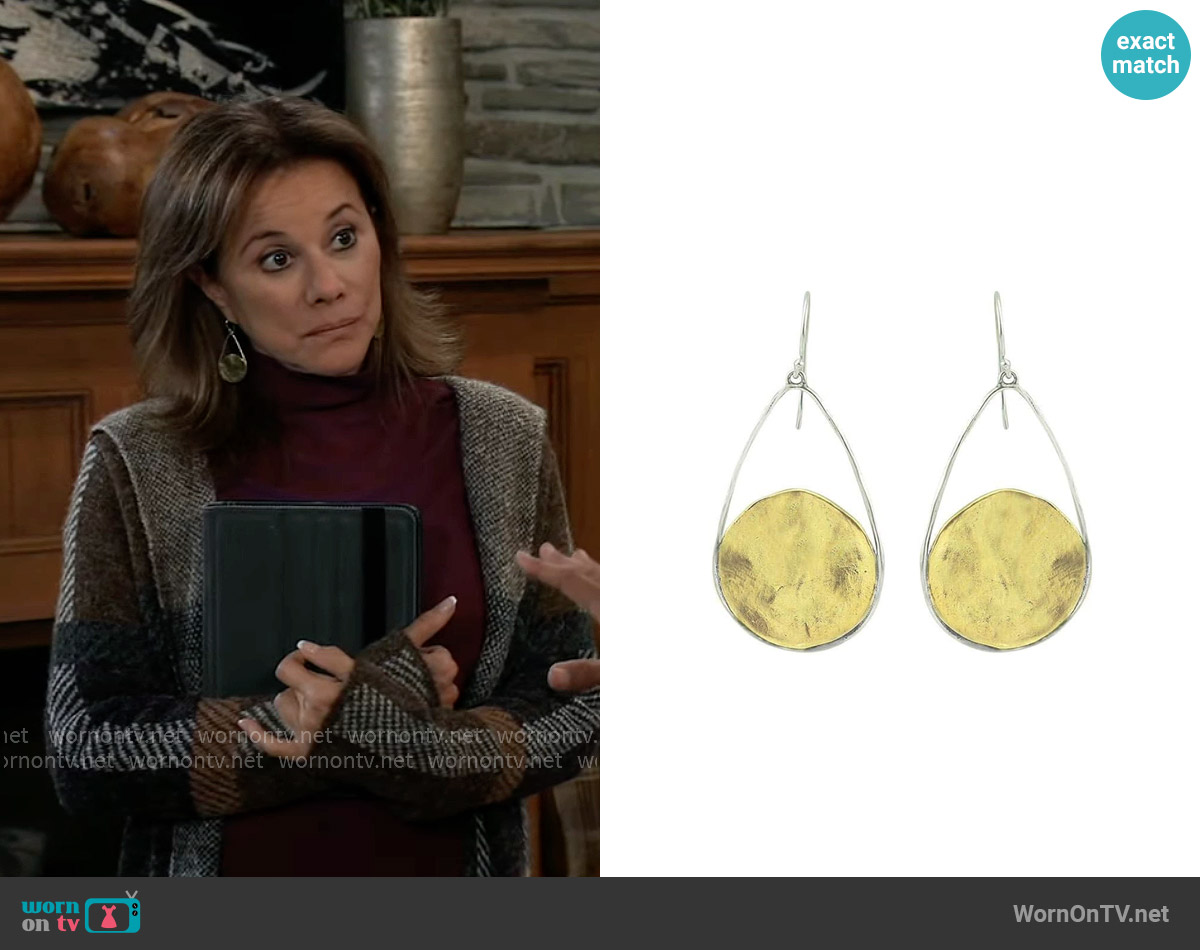 Waxing Poetic Nomad Earrings worn by Alexis Davis (Nancy Lee Grahn) on General Hospital