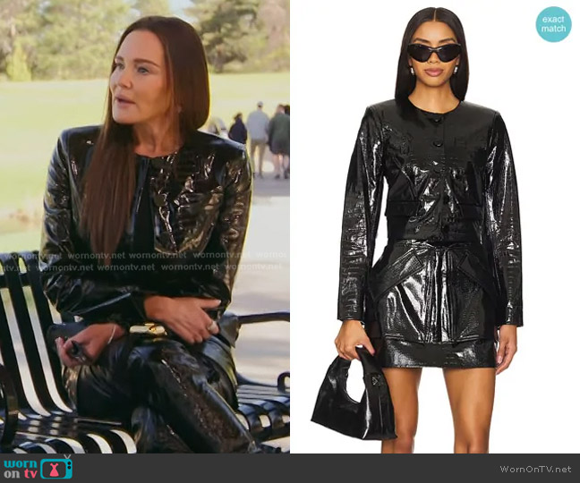 Aknvas Cropped Barnett Jacket in Nero worn by Meredith Marks on The Real Housewives of Salt Lake City