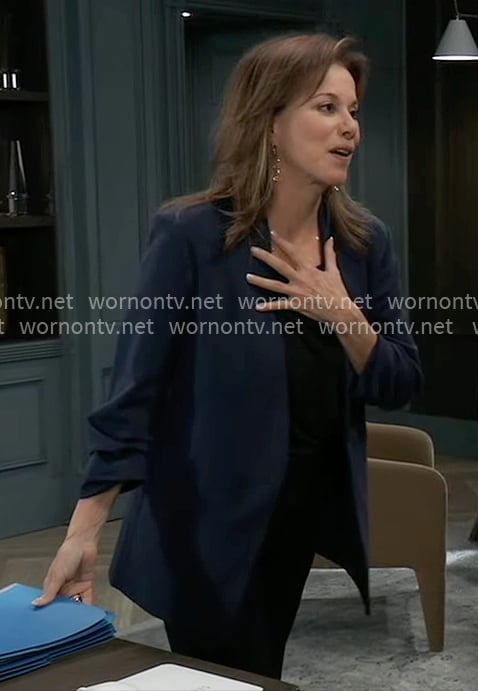 Alexis’s navy ruched-sleeve blazer on General Hospital
