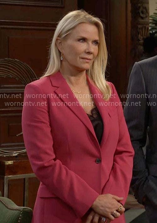 Brooke’s pink blazer on The Bold and the Beautiful
