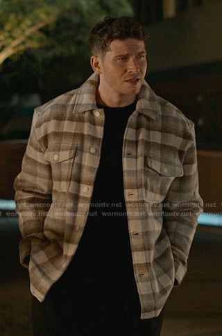 Buck’s beige plaid overshirt on 9-1-1