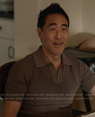 Chimney’s brown polo on 9-1-1