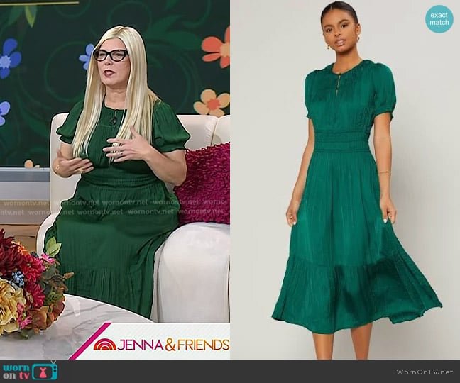 Current Air Brooklyn Pleated Midi Dress in Emerald Green worn by Laura Lynne Jackson on Today