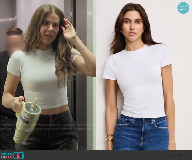 Good American Super Stretch Baby Tee worn by Khloe Kardashian (Khloe Kardashian) on The Kardashians