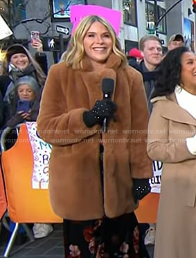 Jenna’s brown fur coat on Today