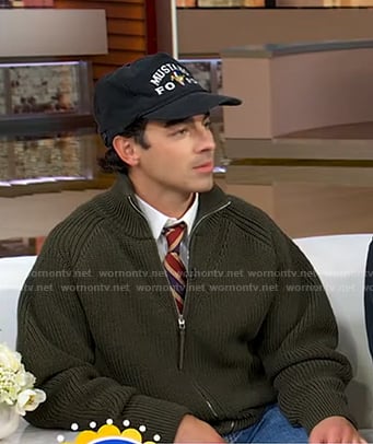 Joe Jonas’s green ribbed knit jacket on Good Morning America
