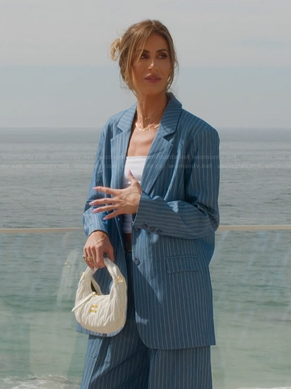 Kaylee’s white leather shoulder bag on Selling the OC