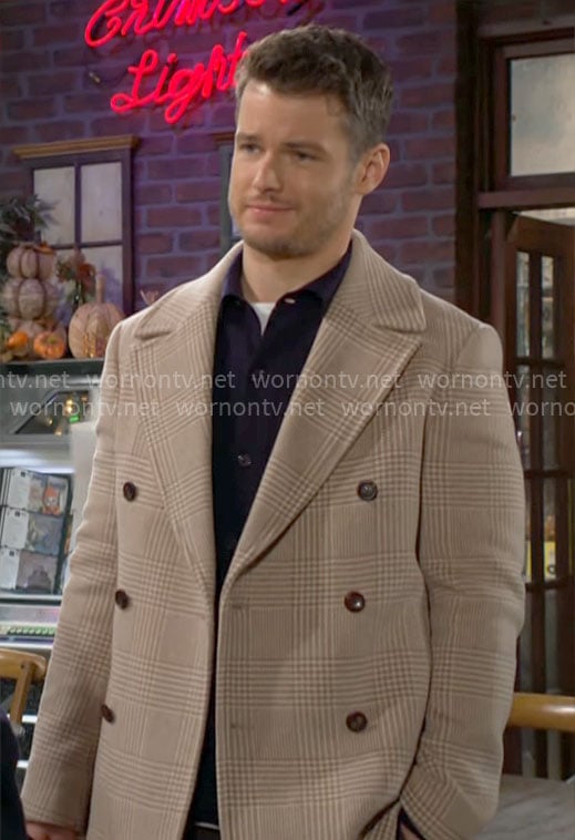 Kyle’s beige checked coat on The Young and the Restless