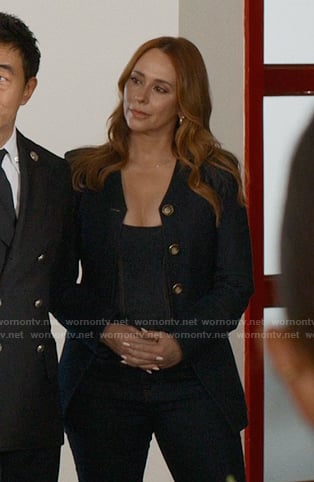 Maddie’s navy v-neck blazer on 9-1-1