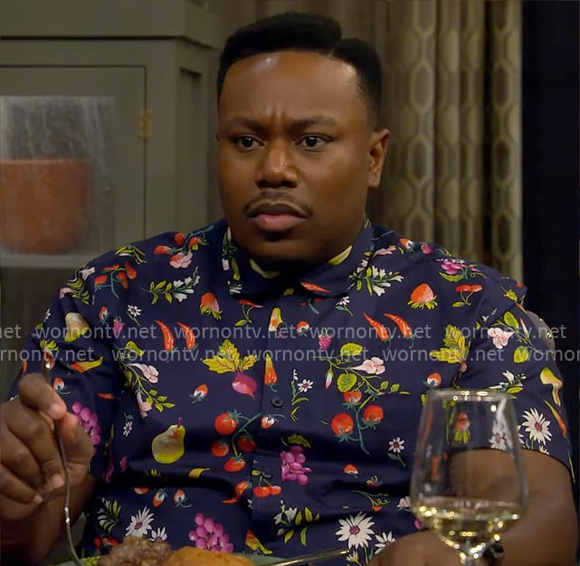 Marty’s floral and fruit print shirt on The Neighborhood