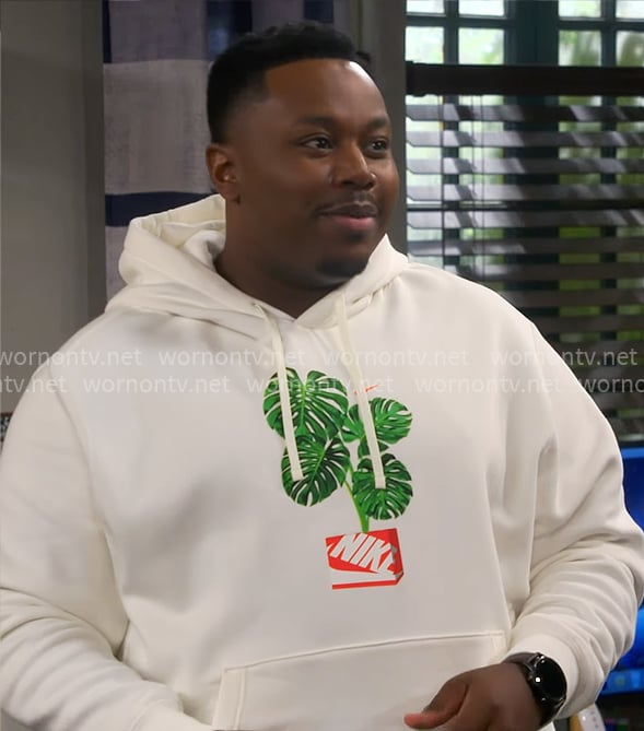 Marty’s Nike palm leaves hoodie on The Neighborhood