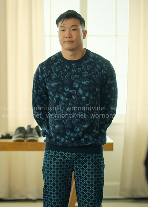 Nicholas’s blue leopard print sweater on Loot