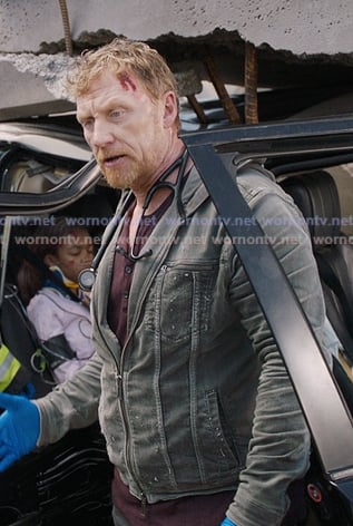 Owen’s grey jacket on Greys Anatomy