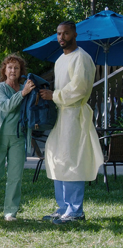 Wes’s blue sneakers on Greys Anatomy